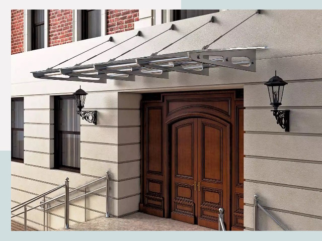 Металлические козырьки от 615 руб. в Новокуйбышевске