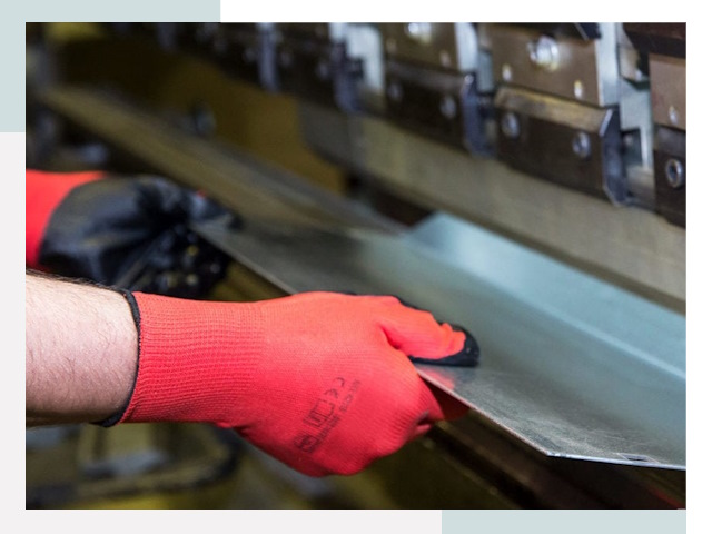 Гибка металла в Новокуйбышевск от 615 руб. - Надёжно и быстро